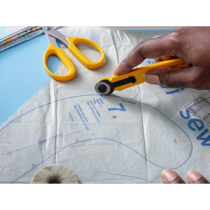 OLFA Rotary Cutter 18mm