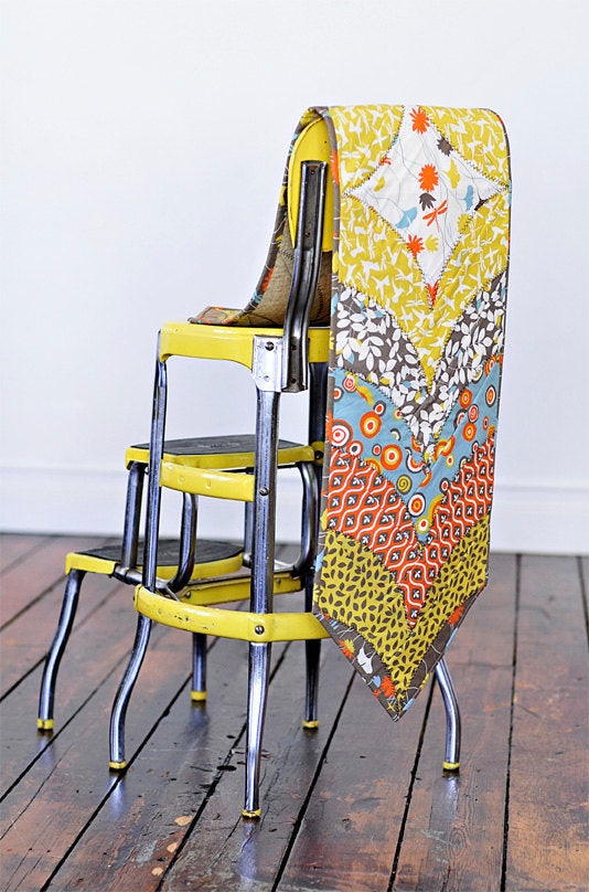 Curvacious Table Runner Pattern 164